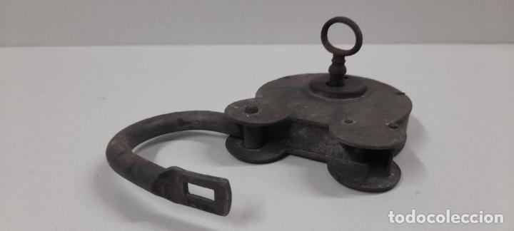 Antig&uuml;edades: ANTIGUO CANDADO CON SU LLAVE ORIGINAL . FUNCIONA - Foto 12