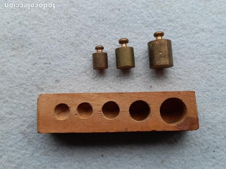 Antig&uuml;edades: Antiguas pesas para balanza - Foto 3