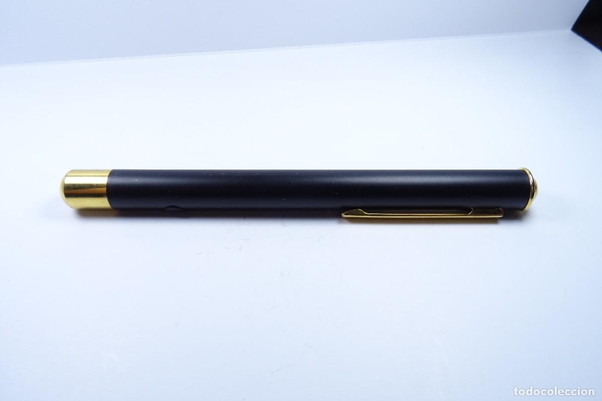 Antig&uuml;edades: Puntero laser elegante con oro y esmalte negro - Foto 4