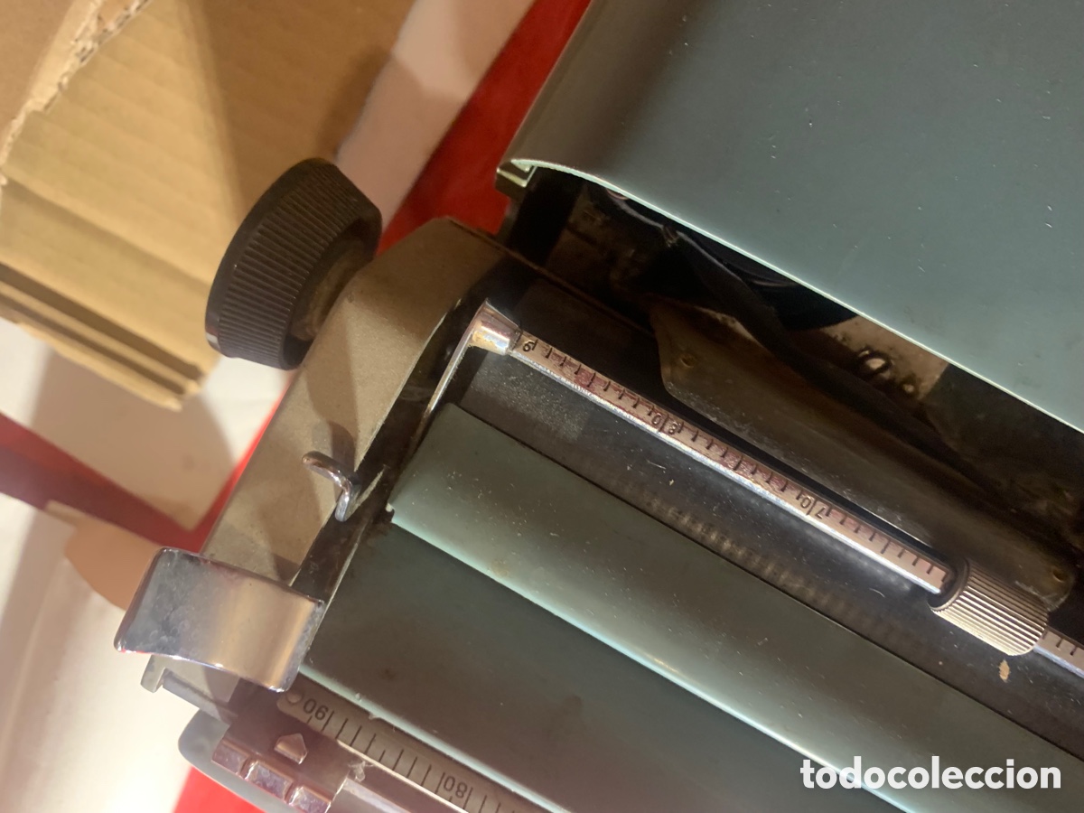 Antig&uuml;edades: Maquina de escribir hispano olivetti studio 44 - Foto 9