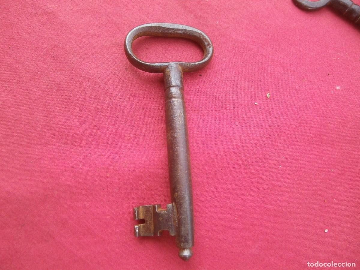 Antig&uuml;edades: LLAVE ANTIGUA VER - Foto 1