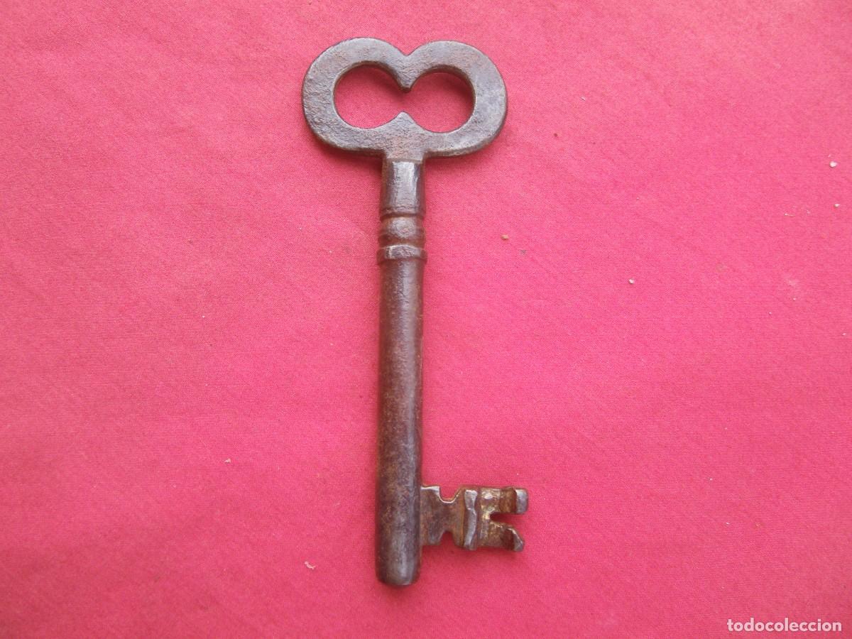 Antig&uuml;edades: LLAVE ANTIGUA VER - Foto 3