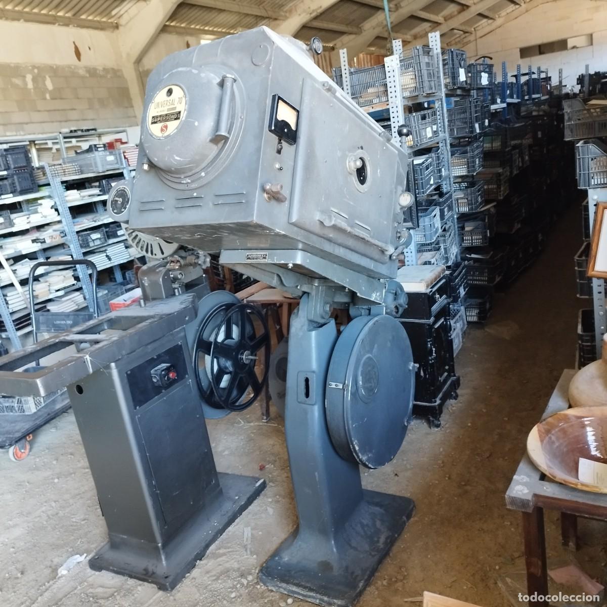 Antig&uuml;edades: PROYECTOR SALA CINE - UNIVERSAL 70 SUPERSOND - Foto 3