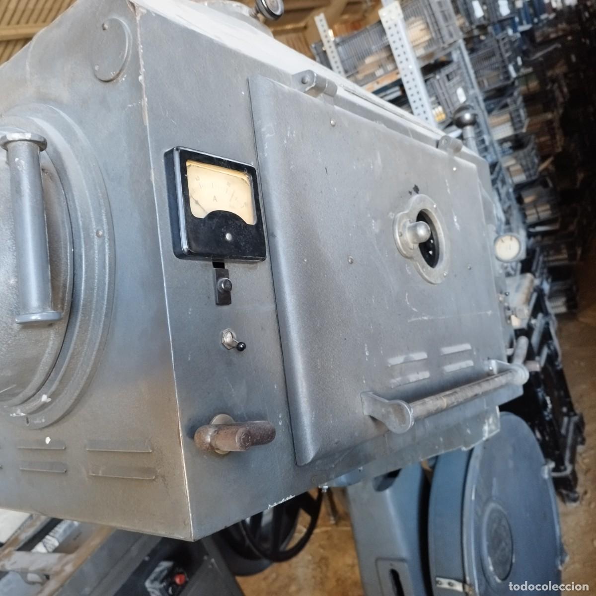 Antig&uuml;edades: PROYECTOR SALA CINE - UNIVERSAL 70 SUPERSOND - Foto 11