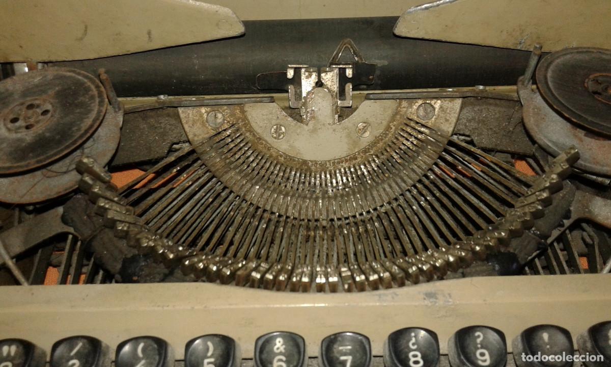 Antig&uuml;edades: MAQUINA ESCRIBIR OLIVETTI - Foto 6