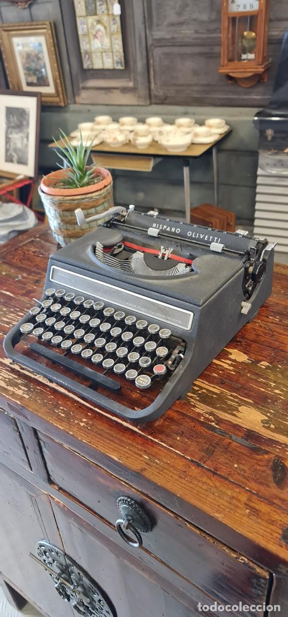 Antig&uuml;edades: Maquina de escribir Hispano Olivetti studio 46 - Foto 4