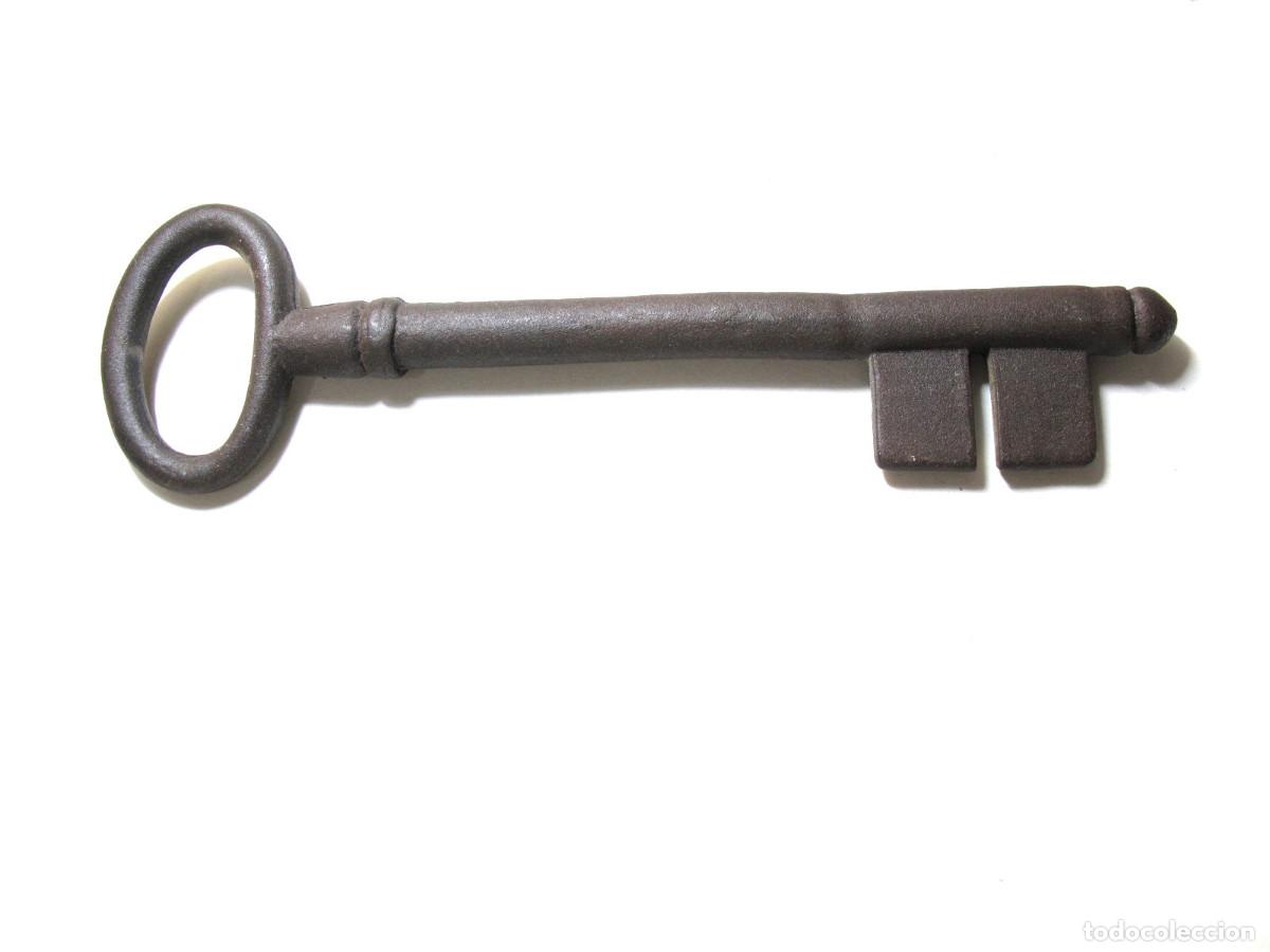 Antig&uuml;edades: Llave antigua de metal, Largo 18 cm - Foto 6
