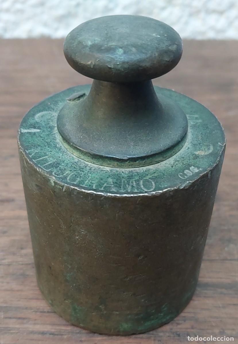 Antig&uuml;edades: PESA DE 1 KILO EN BRONCE - Foto 1