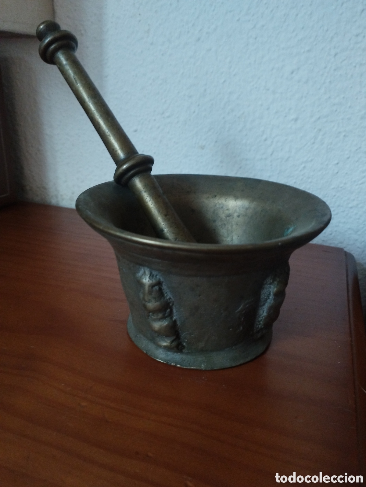 Antig&uuml;edades: Almirez con costillas - Foto 2