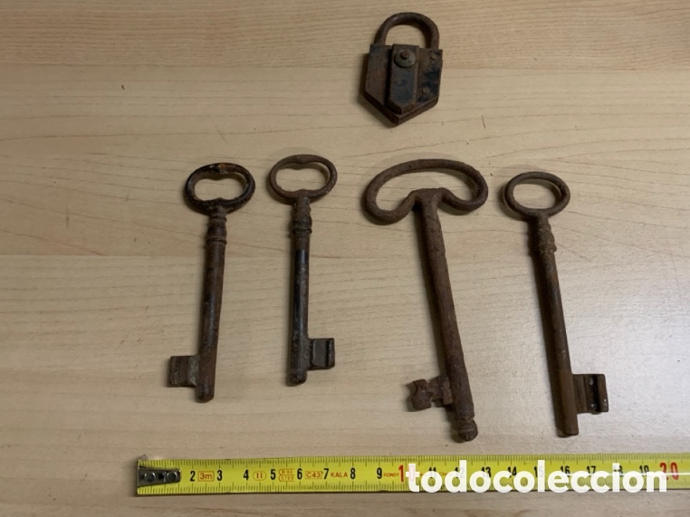 Antig&uuml;edades: Lote antiguas llaves - Foto 4