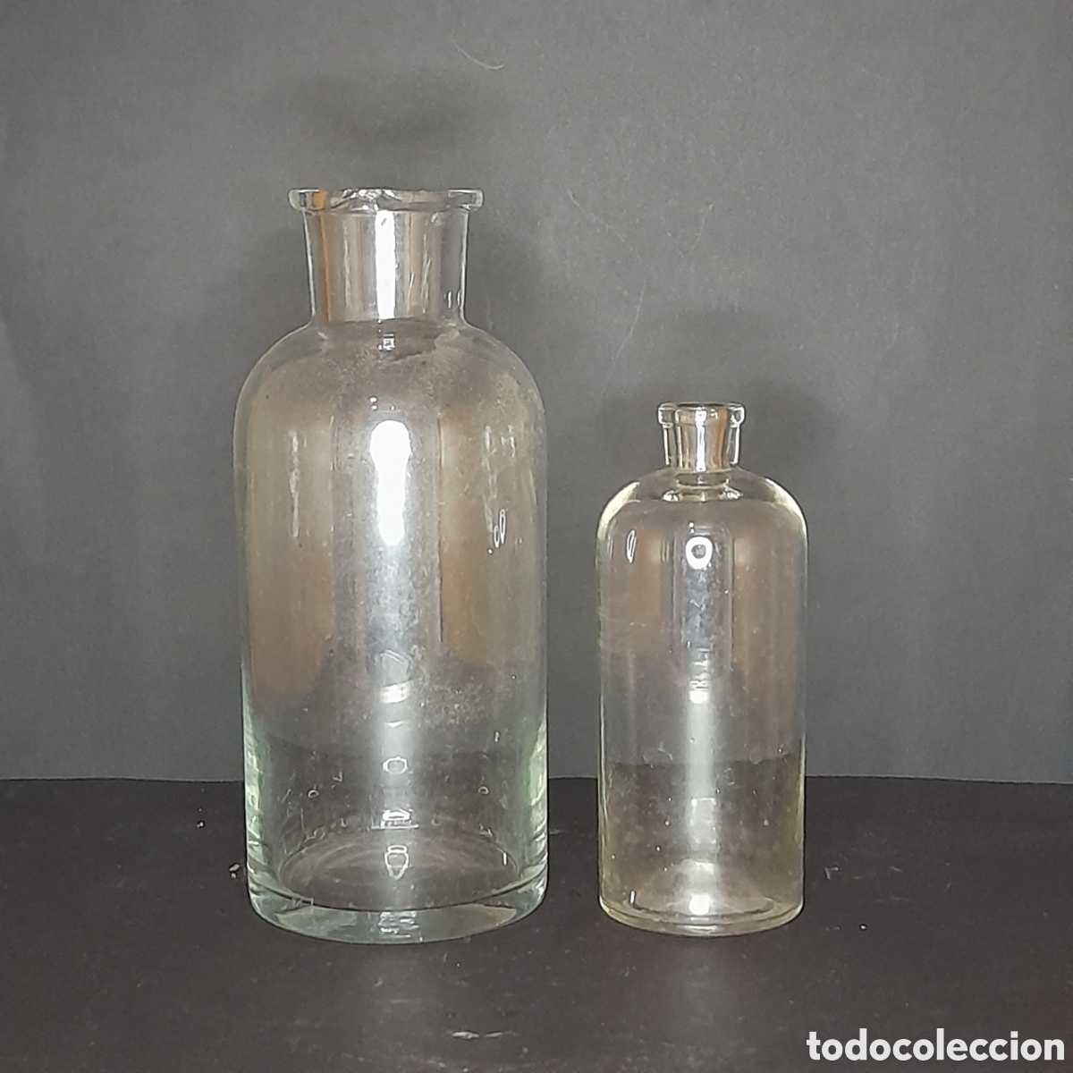 Antig&uuml;edades: Botellas de farmacia. - Foto 1