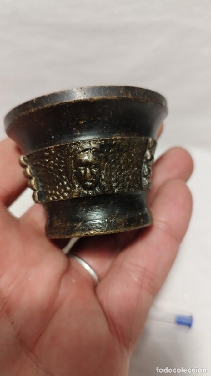Antig&uuml;edades: Antiguo Mortero o Almiirez de Bronce - Foto 2