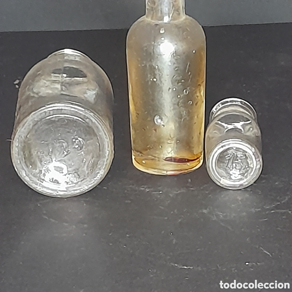 Antig&uuml;edades: Antiguas botellas de farmacia. - Foto 2