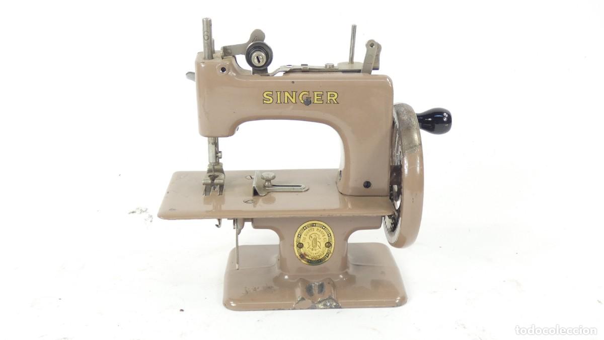 Máquinas de coser en Salamanca.