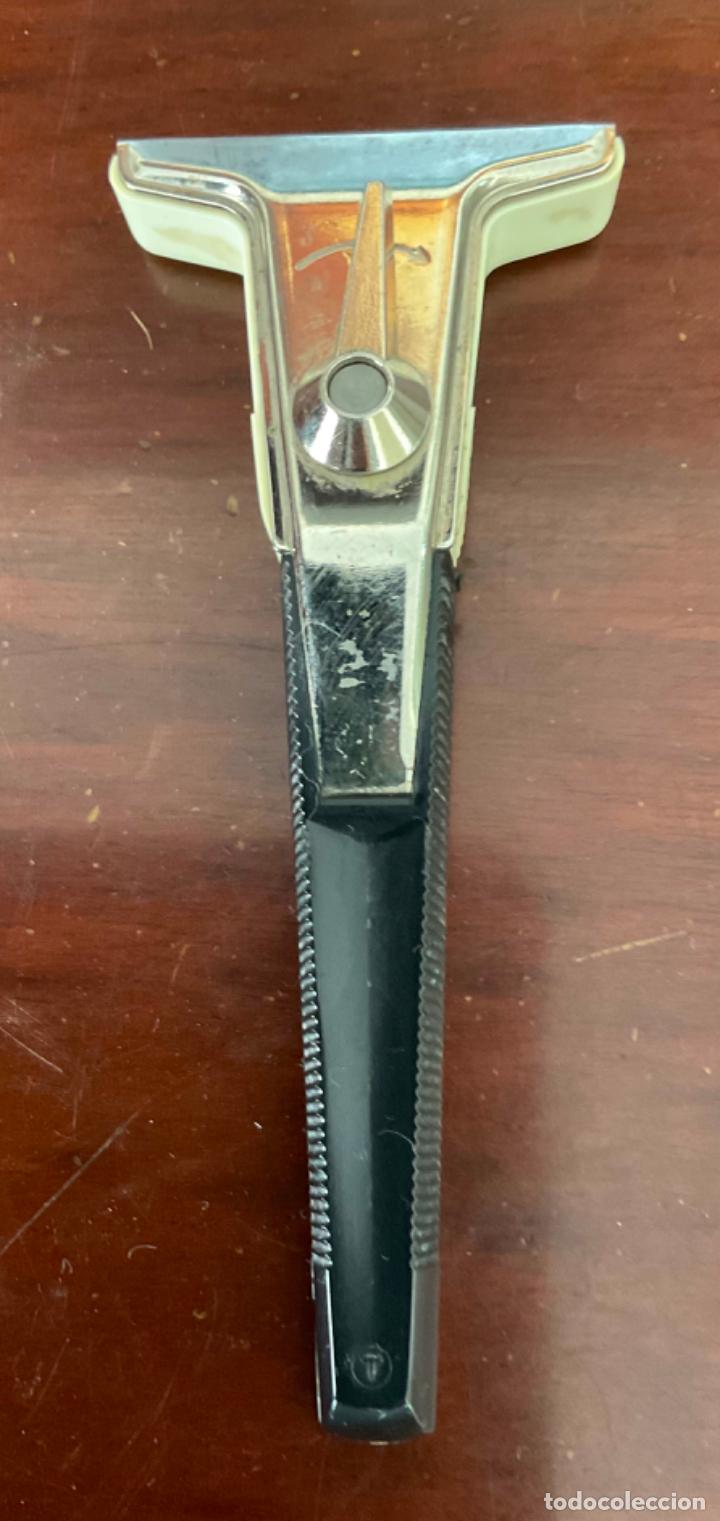 Antig&uuml;edades: GILLETTE - MAQUINILLA DE AFEITAR GILLETTE TECHMATIC - NUEVA - Foto 3