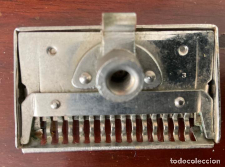 Antig&uuml;edades: EVER READY - ESTUCHE CON MAQUINILLA DE AFEITAR - Foto 6