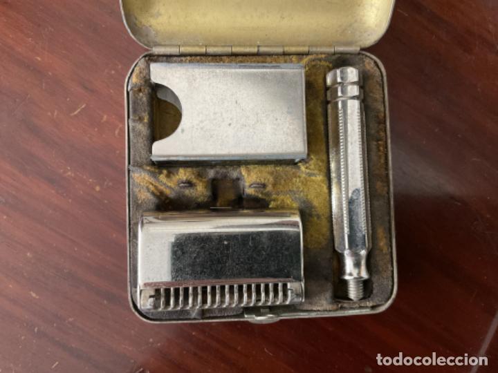Antig&uuml;edades: EVER READY - ESTUCHE CON MAQUINILLA DE AFEITAR - Foto 1