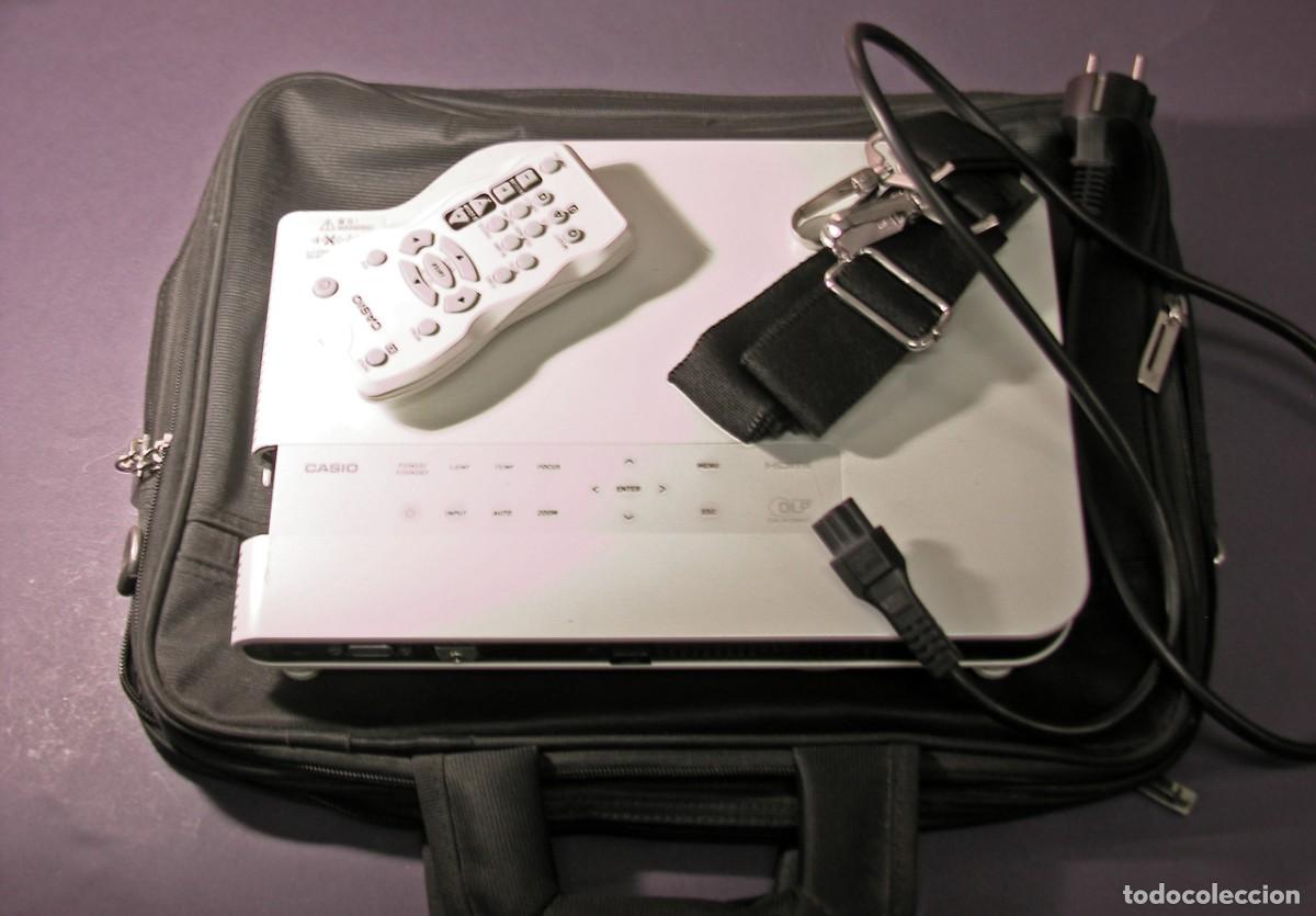 Antig&uuml;edades: PROYECTOR CASIO XJ A130. - Foto 4