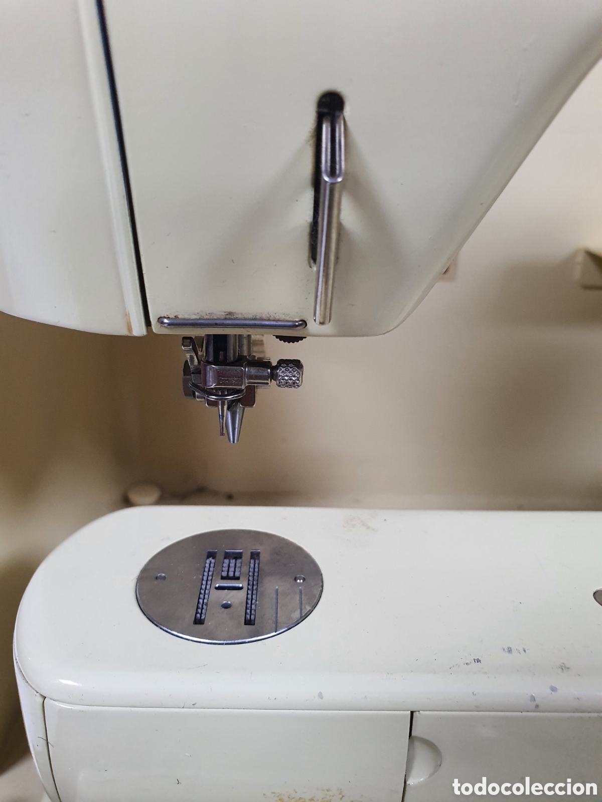 Antig&uuml;edades: Maquina de coser bernina - Foto 5