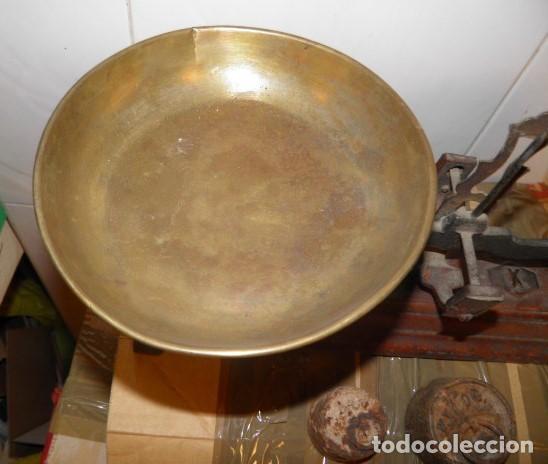 Antig&uuml;edades: ANTIGUA BALANZA CON JUEGO DE PESAS - Foto 2