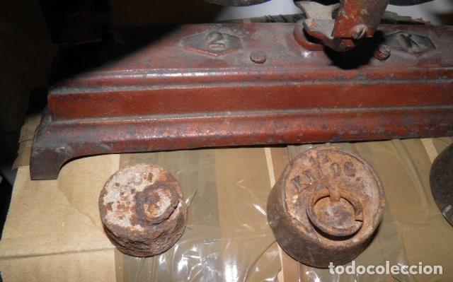 Antig&uuml;edades: ANTIGUA BALANZA CON JUEGO DE PESAS - Foto 5