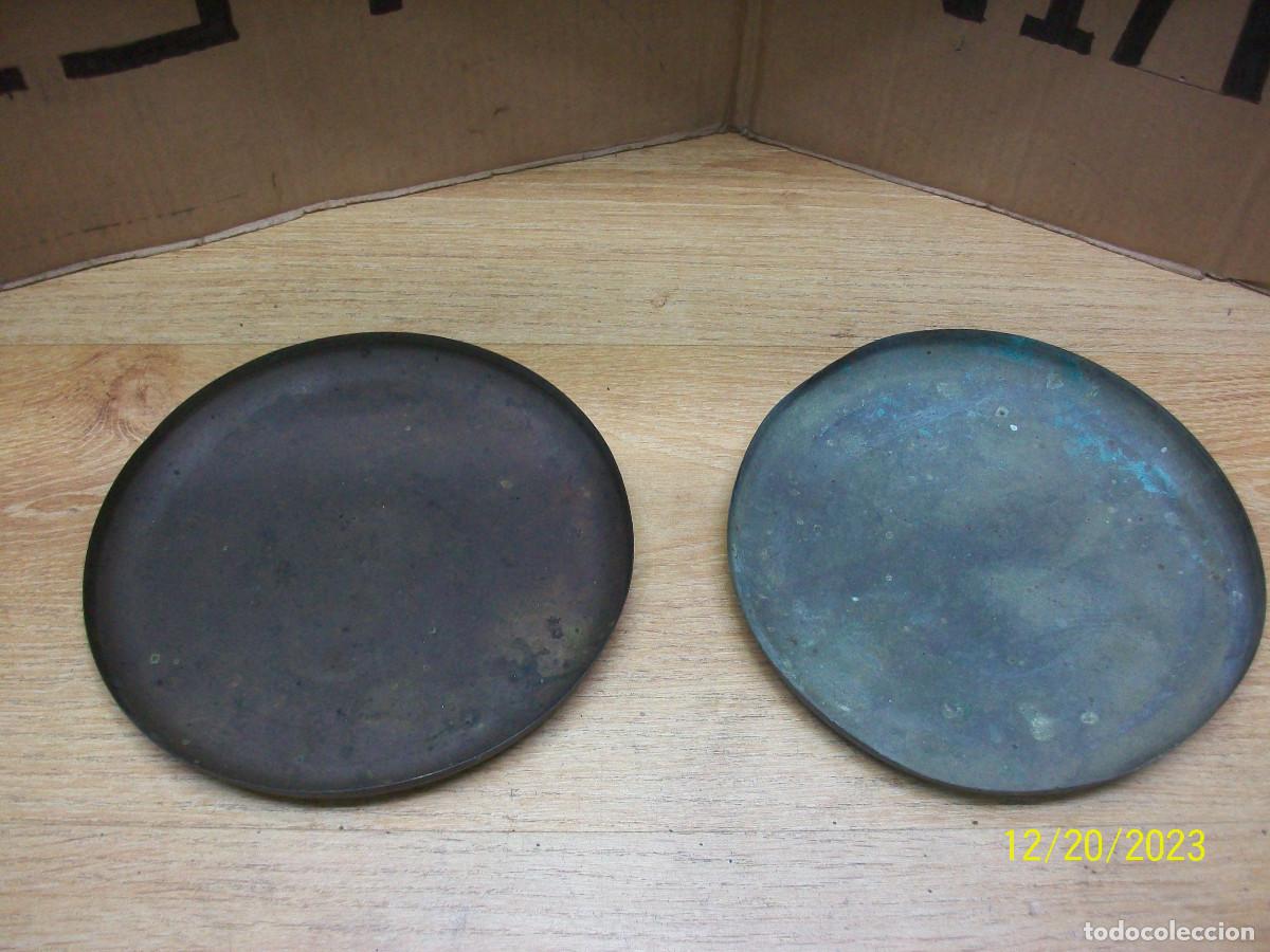 Antig&uuml;edades: ANTIGUOS PLATOS DE BRONCE PARA BALANZA - Foto 1