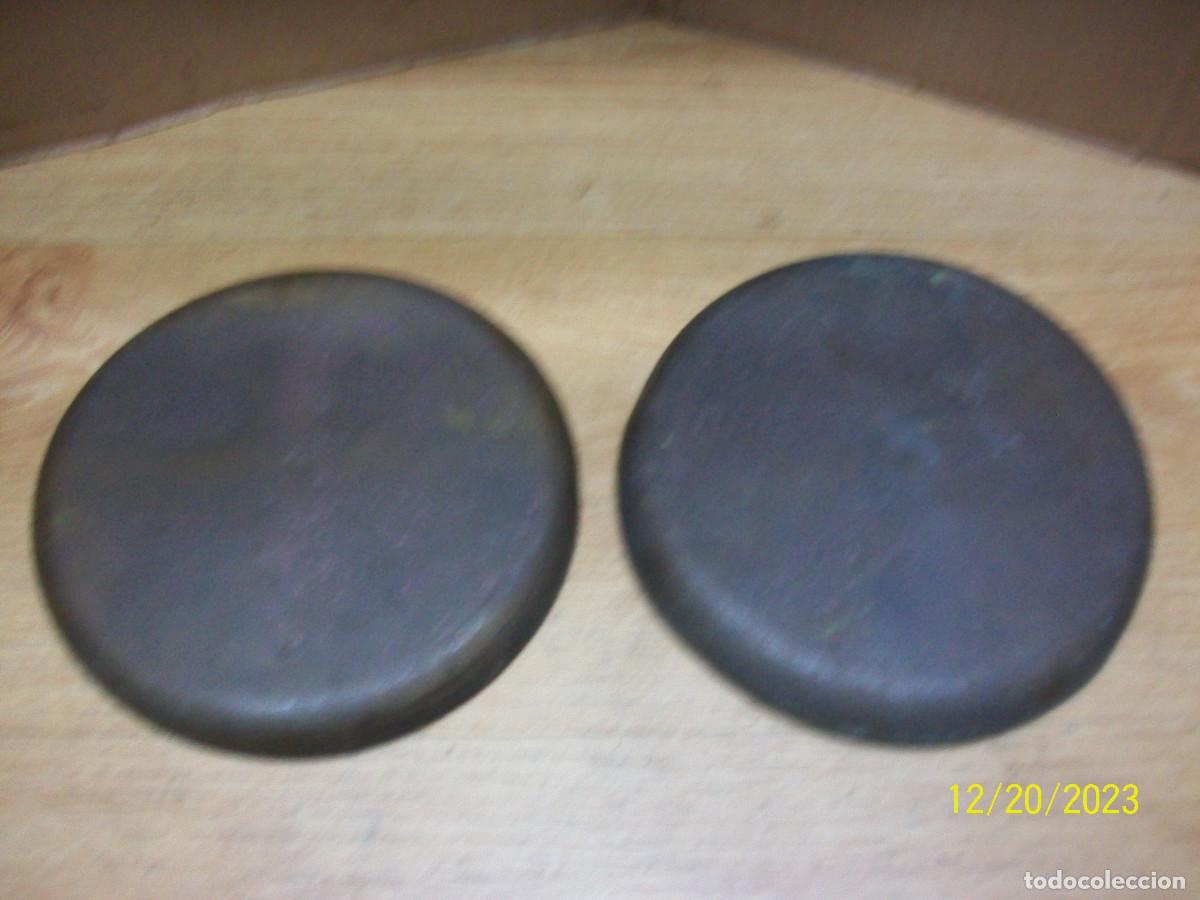 Antig&uuml;edades: ANTIGUOS PLATOS DE BRONCE PARA BALANZA - Foto 2