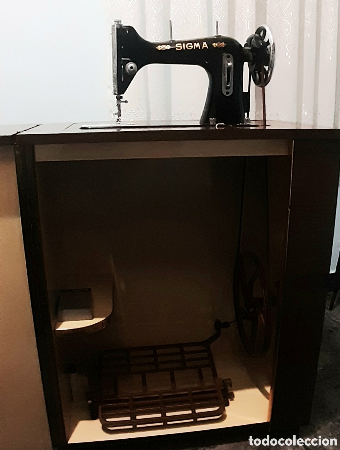 Antig&uuml;edades: M&aacute;quina de Coser Sigma a&ntilde;os 60 - Foto 3