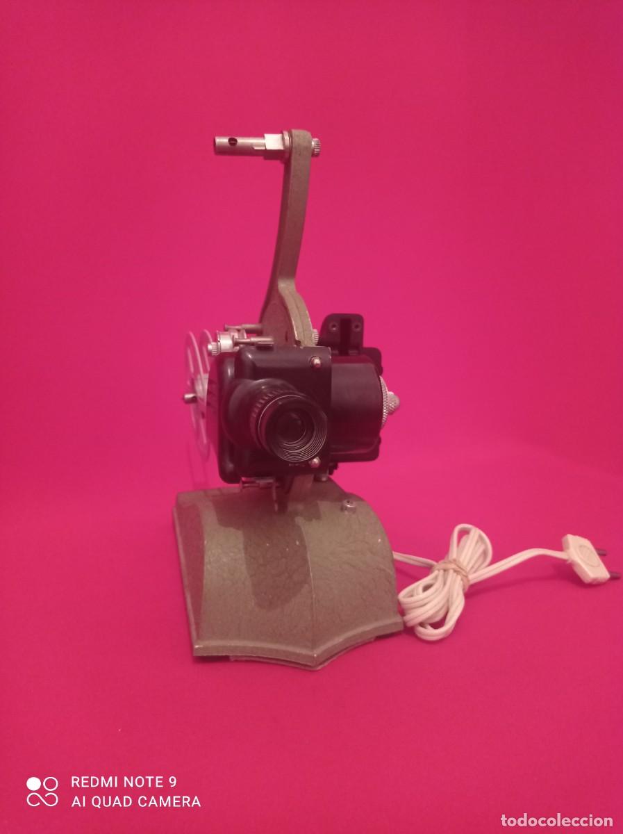 Antig&uuml;edades: ANTIGUO PROYECTOR CINETTE B 8 M/M - Foto 2