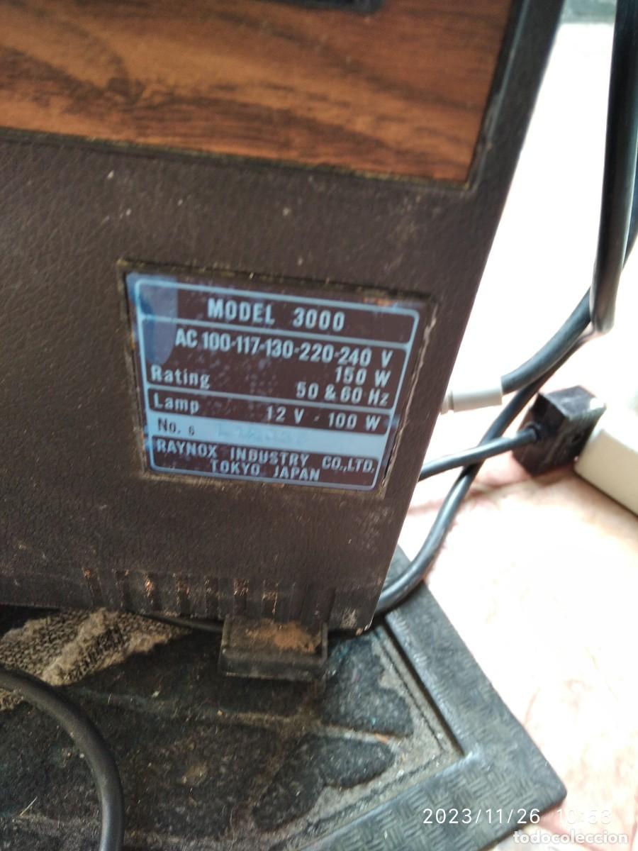 Antig&uuml;edades: Antiguo Proyector RayNox Japan Model 3000 - Foto 2