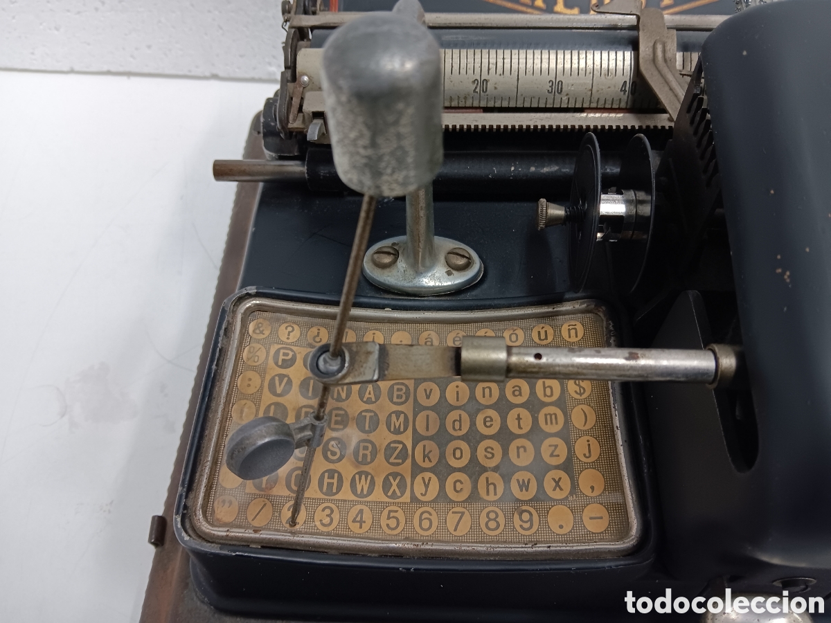 Antig&uuml;edades: M&aacute;quina de escribir HEADY - Foto 2