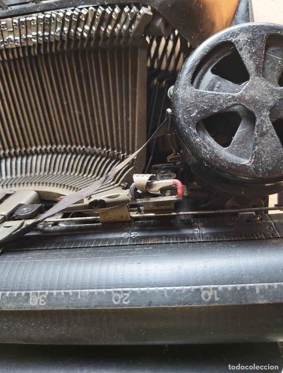 Antig&uuml;edades: M&aacute;quina de escribir CORONA - Foto 7