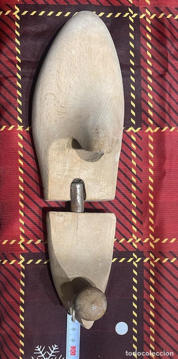 Antig&uuml;edades: HORMAS DE ZAPATO MADERA - Foto 4
