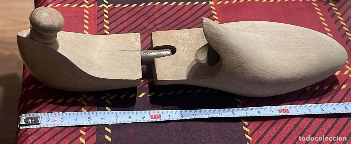 Antig&uuml;edades: HORMAS DE ZAPATO MADERA - Foto 8