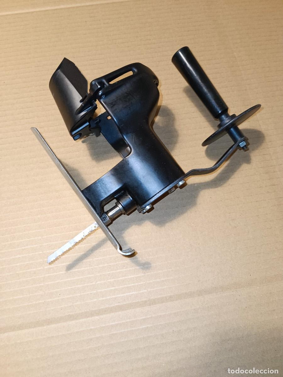 Antig&uuml;edades: Acoplamiento de sierra de vaiv&eacute;n Black&Decker - Foto 4