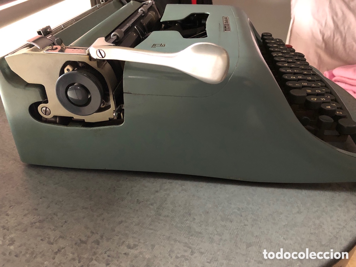 Antig&uuml;edades: MAQUINA DE ESCRIBIR OLIVETTI STUDIO 44 - Foto 4