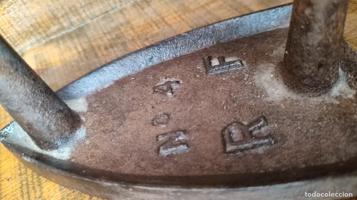 Antig&uuml;edades: PLANCHA RF N4 - Foto 4