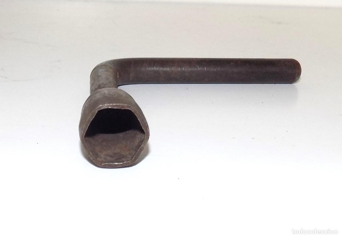 Antig&uuml;edades: PEQUE&Ntilde;A LLAVE DE CODO ANTIGUA. - Foto 3