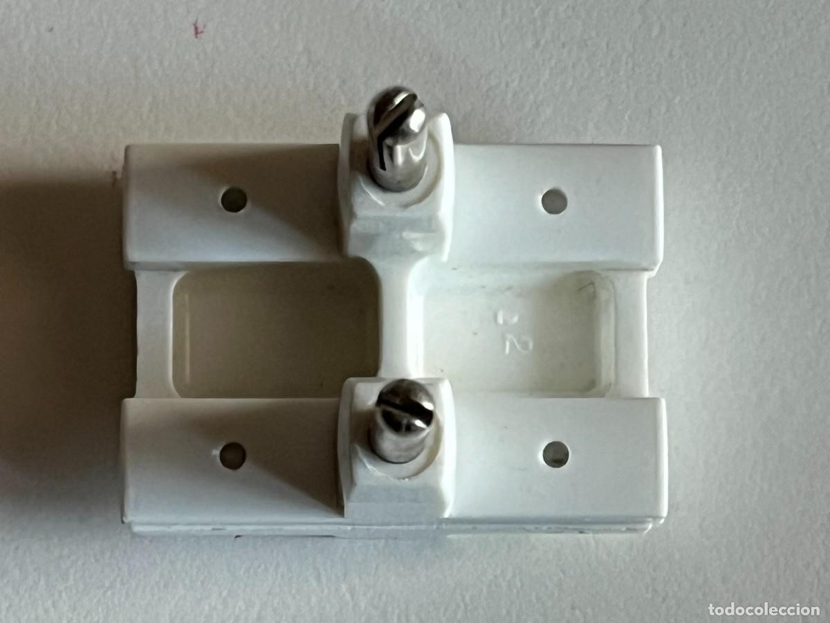 Antig&uuml;edades: ADAPTADOR TRIPLE BLANCO - Foto 4
