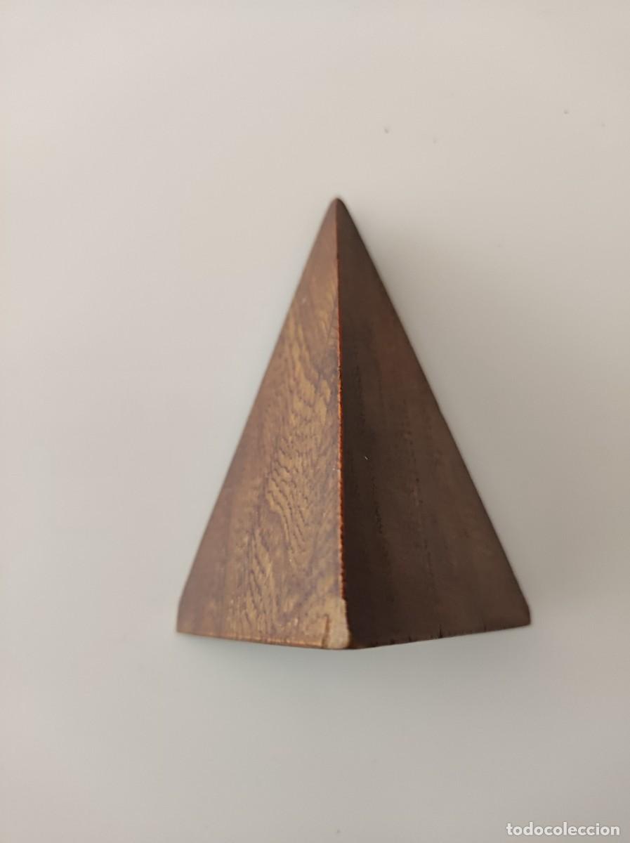 Antig&uuml;edades: Antiguo term&oacute;metro piramidal de madera Roche - Foto 7