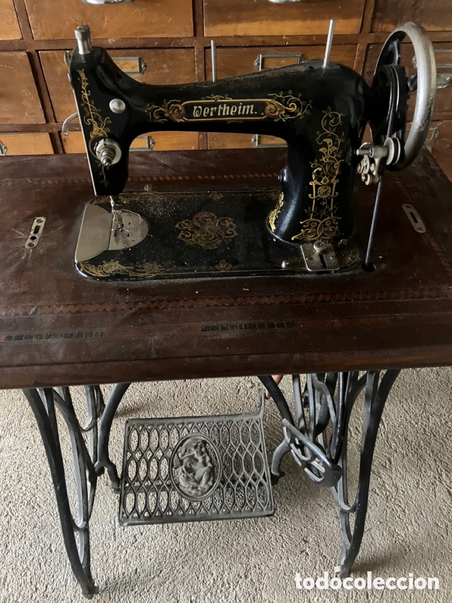 Antig&uuml;edades: Maquina de coser wertheim - Foto 2