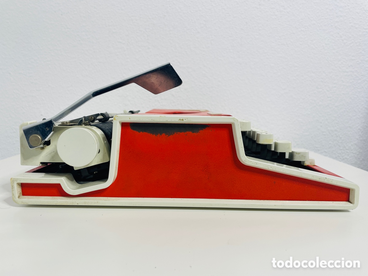 Antig&uuml;edades: Olympia Traveller de Luxe Red 1973 Design - Foto 13