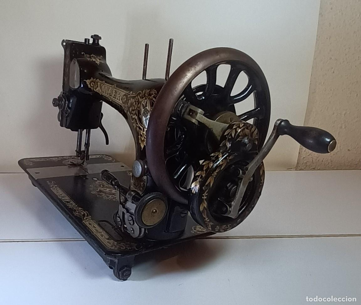 Antig&uuml;edades: ANTIGUA MAQUINA DE COSER SINGER - Foto 4