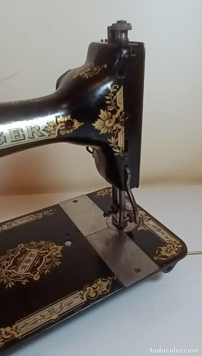 Antig&uuml;edades: ANTIGUA MAQUINA DE COSER SINGER - Foto 13