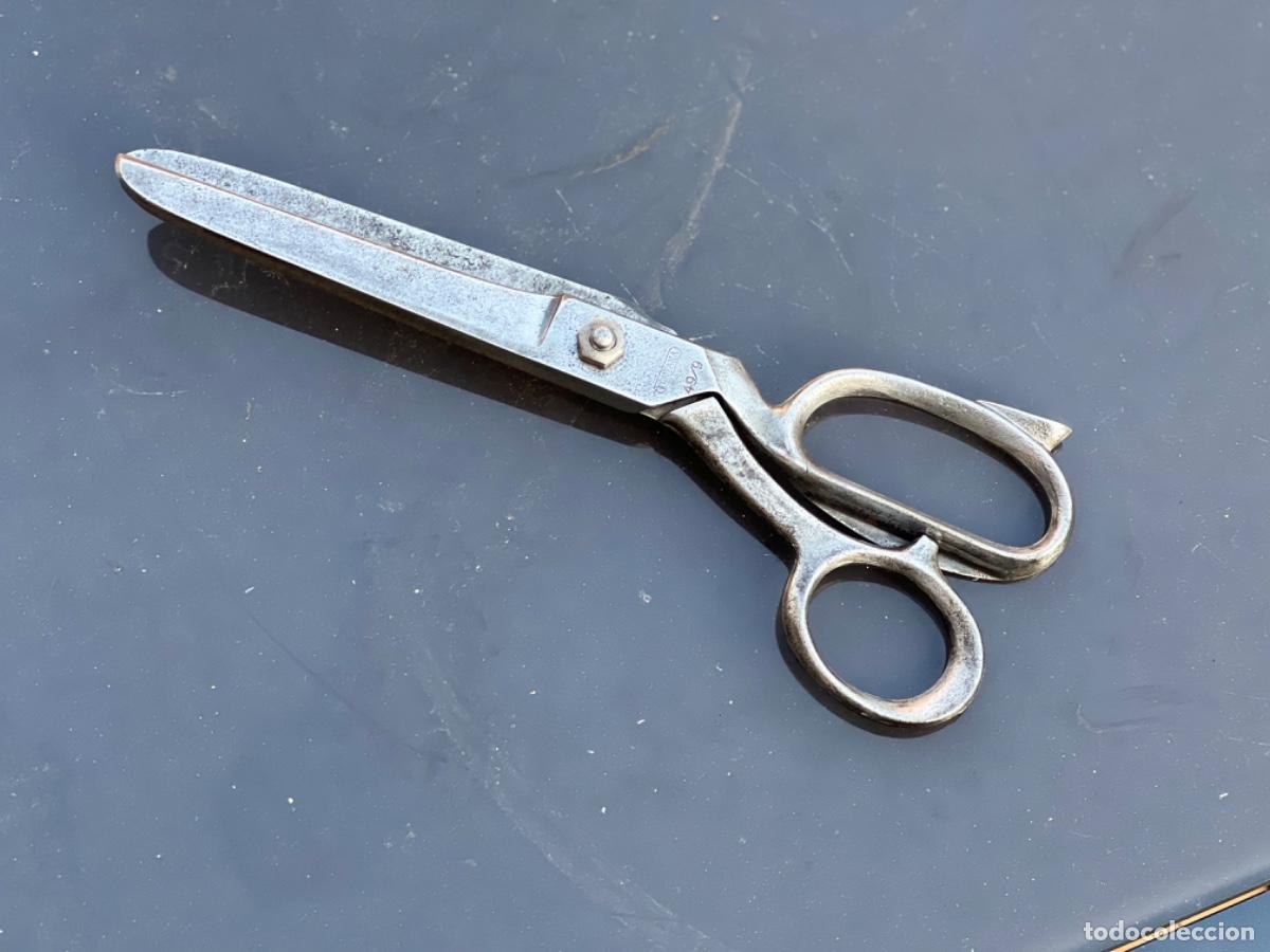 Antig&uuml;edades: Tijeras de sastre SOLINGER de 22 cm de largo afiladas - Foto 2