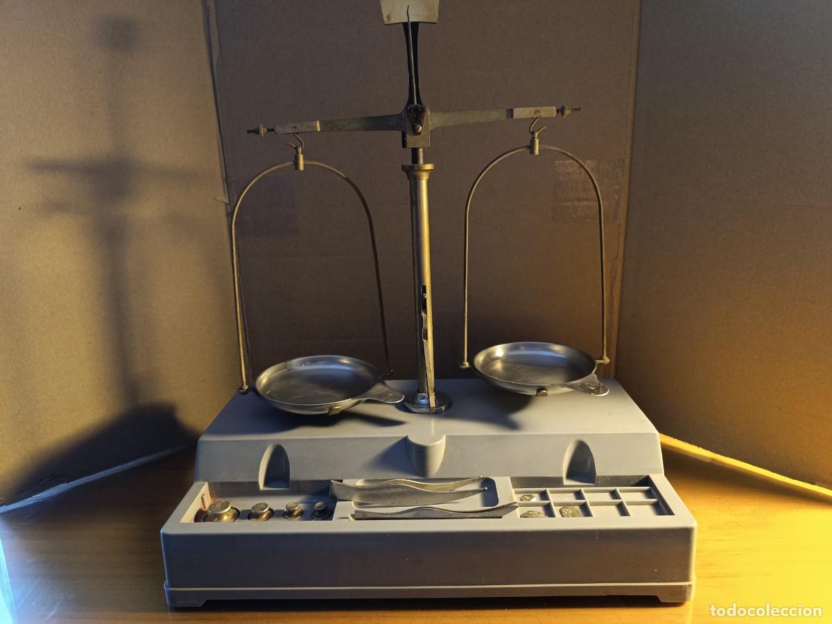 Báscula de precisión de laboratorio 5mg-50gr 1960's - Galería de Lo Antiguo  Tienda Online