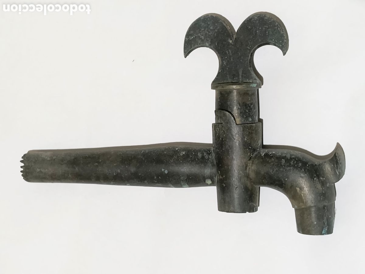 Antiguidades: Grifo antiguo de barril 27x18x3 cm