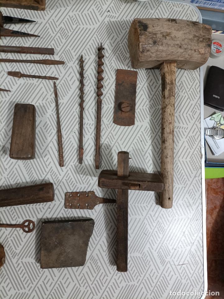 Antig&uuml;edades: Lote de herramientas antiguas de carpinteroa - Foto 5