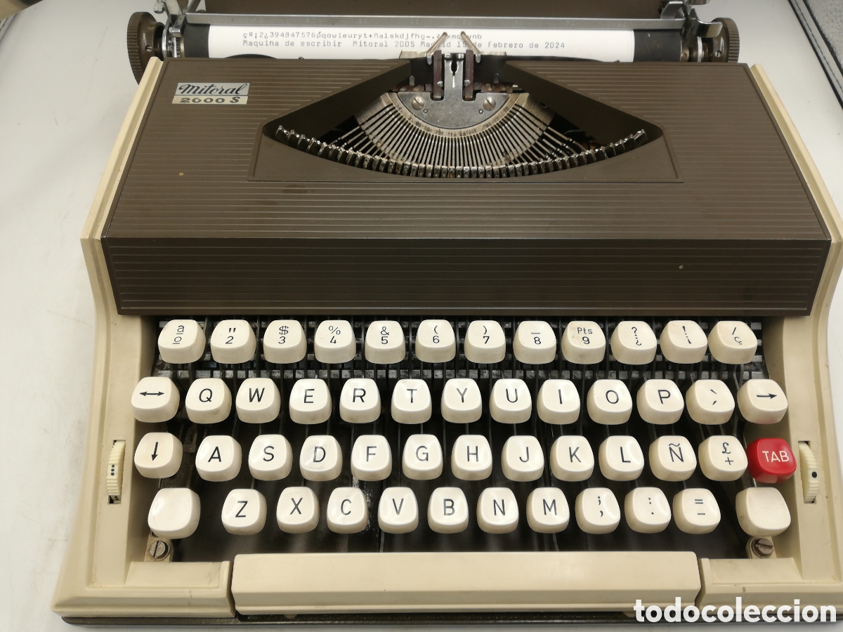 Antig&uuml;edades: M&aacute;quina de escribir Mitoral - Foto 3