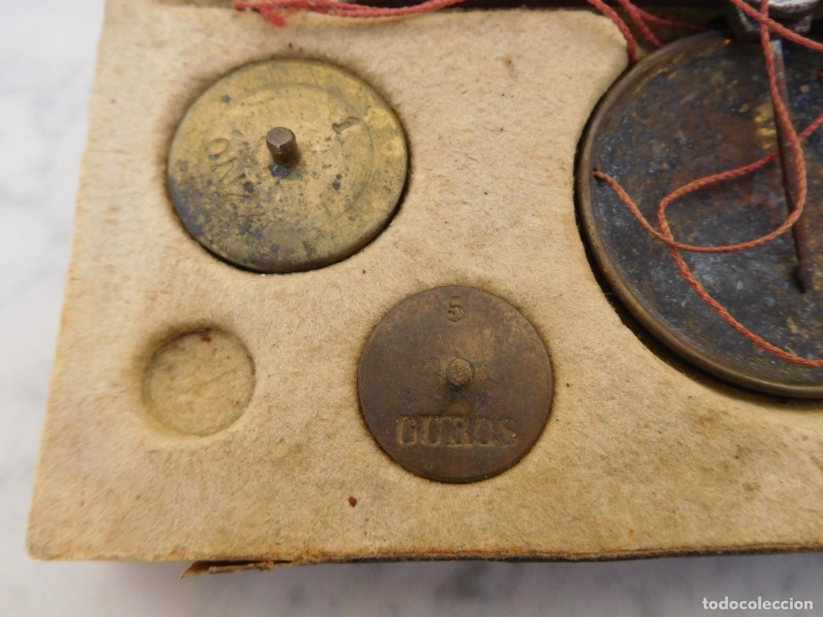 Antig&uuml;edades: Balanza antigua con pesas - Foto 2
